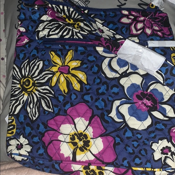 Vera Bradley hipster - Picture 2 of 2